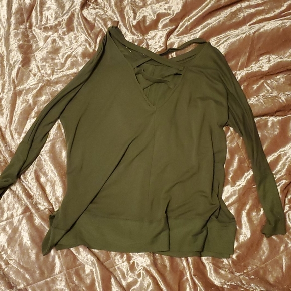 Olive green cross back sweater - Picture 2 of 2
